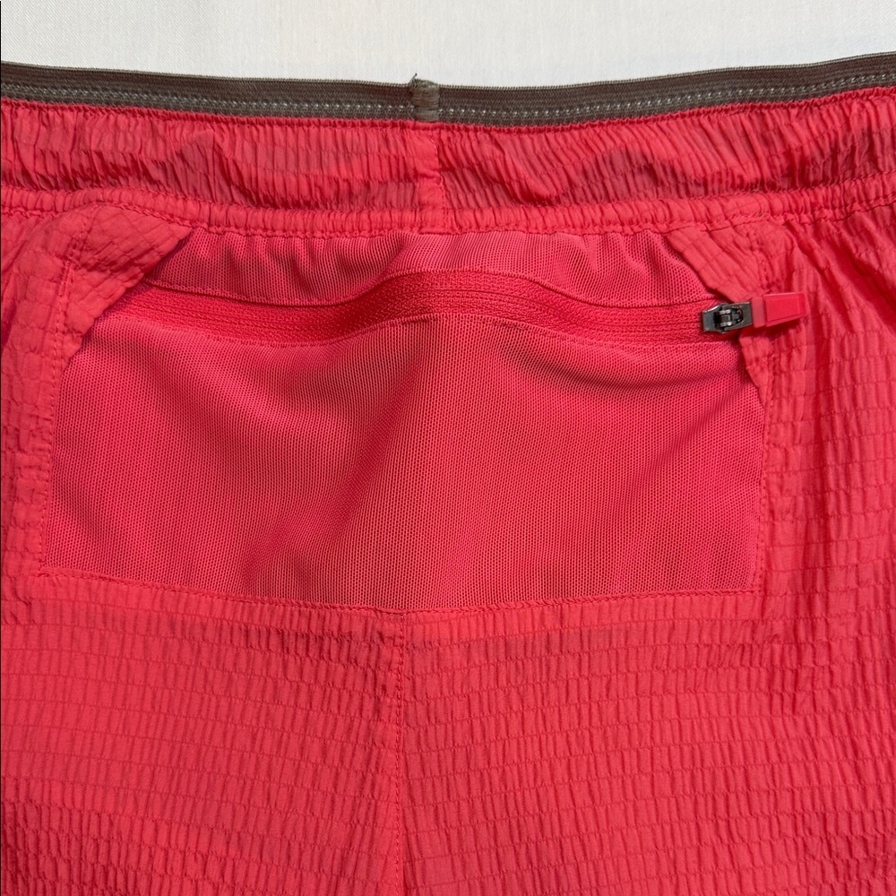 Nike Dri-Fit Size Medium Red Running Shorts - Picture 6 of 8